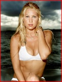 Anna Kournikova Paparazzi Bikini Shots Nude Pictures