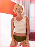 Elisha Cuthbert Paparazzi Pics And Lingerie Vidcaps Nude Pictures