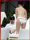 Jennifer Love Hewitt Paparazzi Bikini Shots Nude Pictures