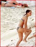 Natalie Portman Paparazzi Bikini Shots Nude Pictures