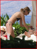 Sarah Michelle Gellar Paparazzi Bikini Shots Nude Pictures