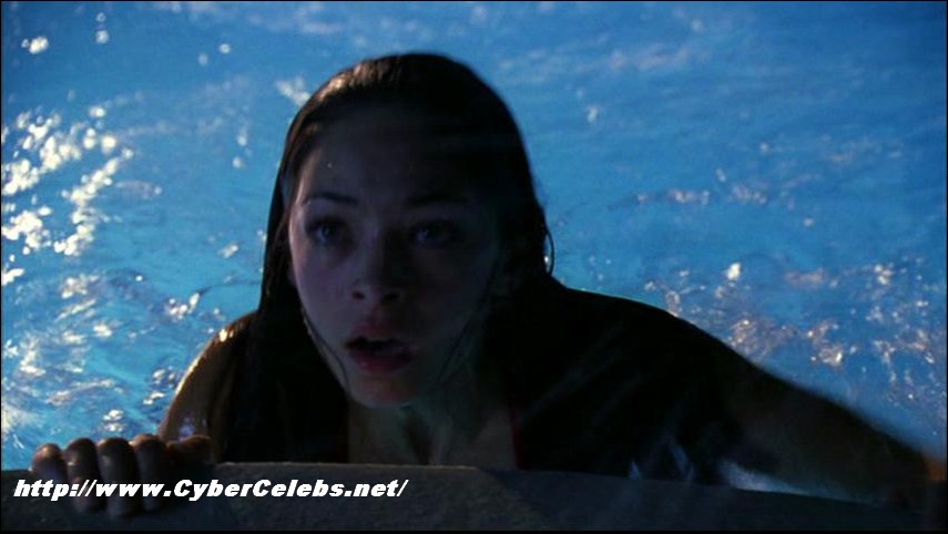 Kristin Kreuk in Bikini 3