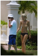 claudia-schiffer_03.jpg - 137 KB