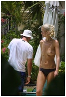 claudia-schiffer_05.jpg - 210 KB