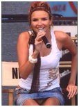 nadine-coyle_03.jpg - 73 KB